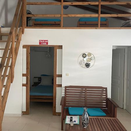 Bungalows Malueva 1 Chambre Et 1 Mezzanine A 5Min De La Plage De La Caravelle 상트 안느 외부 사진