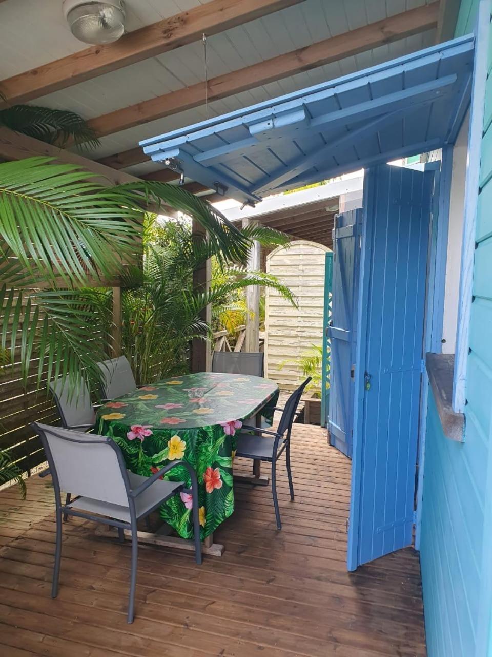 Bungalows Malueva 1 Chambre Et 1 Mezzanine A 5Min De La Plage De La Caravelle 상트 안느 외부 사진